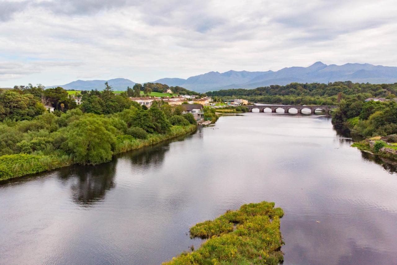 Aloha House Hotel Killorglin Esterno foto